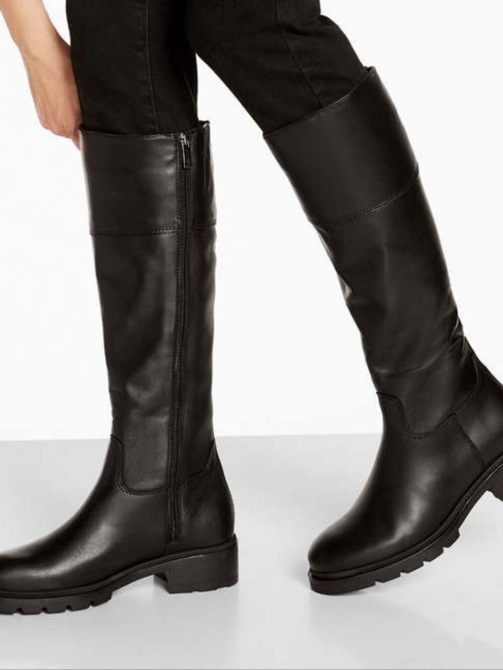 La CANADIENNE Savoury Black Over-the-Knee Leather Boots